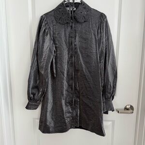 Elegant Gray Long-Sleeve Blouse